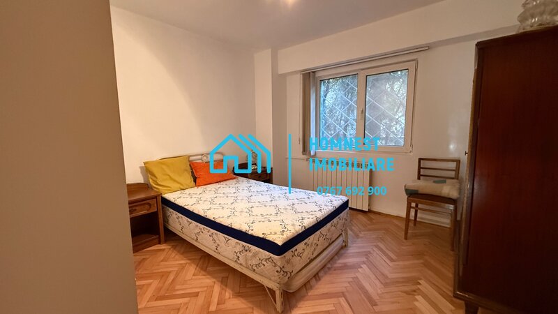 Splaiul Unirii nr. 45, Camera de Comert apartament 3